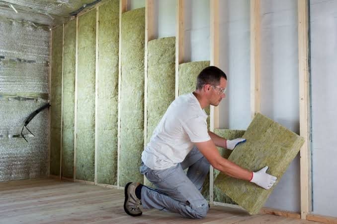 Isolation des murs intérieurs en laine minérale